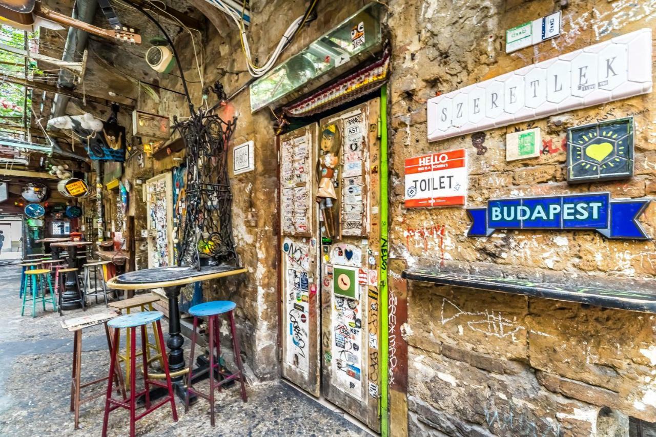 Bpr Vivid Downtown Vibe With Balcony * Budapest